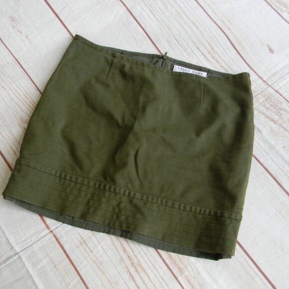 Trina Turk Tonal Stitching Lined Mills Ponte Olive Green Mini Skirt Size 8 - Picture 1 of 5